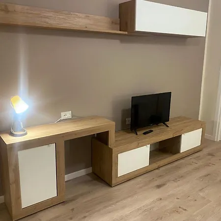 Anna - Comfort E Stile In Centro Storico Imola