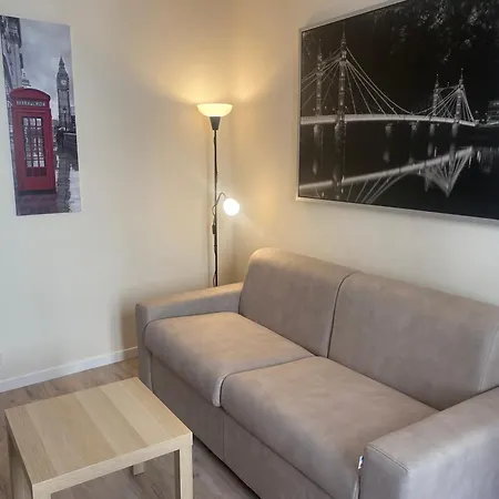 Anna - Comfort E Stile In Centro Storico Apartment Imola