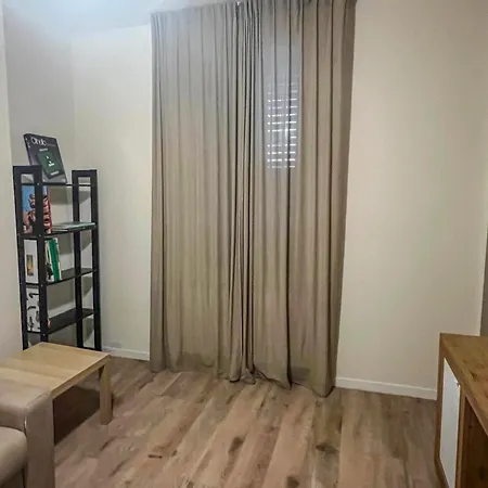 Anna - Comfort E Stile In Centro Storico Appartement Imola