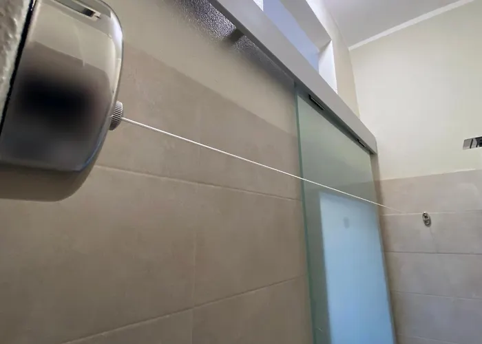 Anna - Comfort E Stile In Centro Storico イーモラ