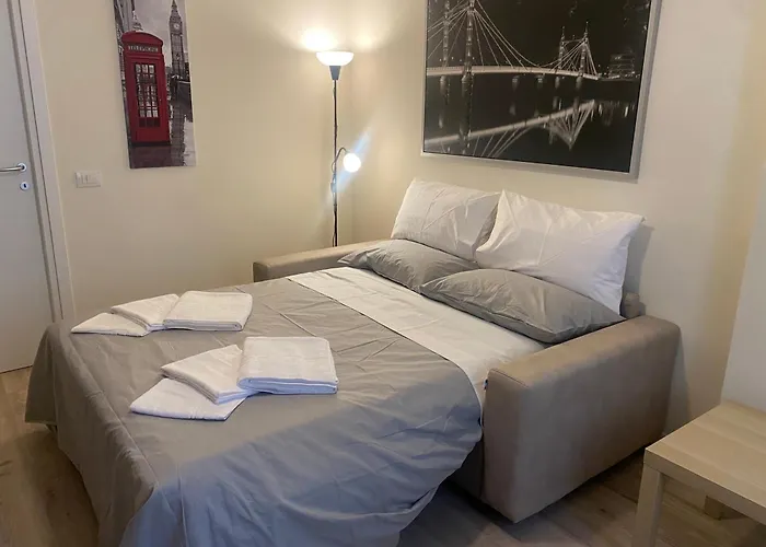 شقة Anna - Comfort E Stile In Centro Storico إيمولا