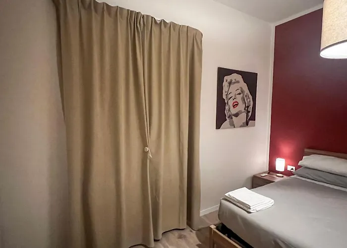 Anna - Comfort E Stile In Centro Storico * イーモラ